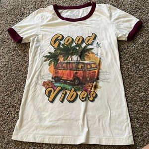 Good Vibes Tee